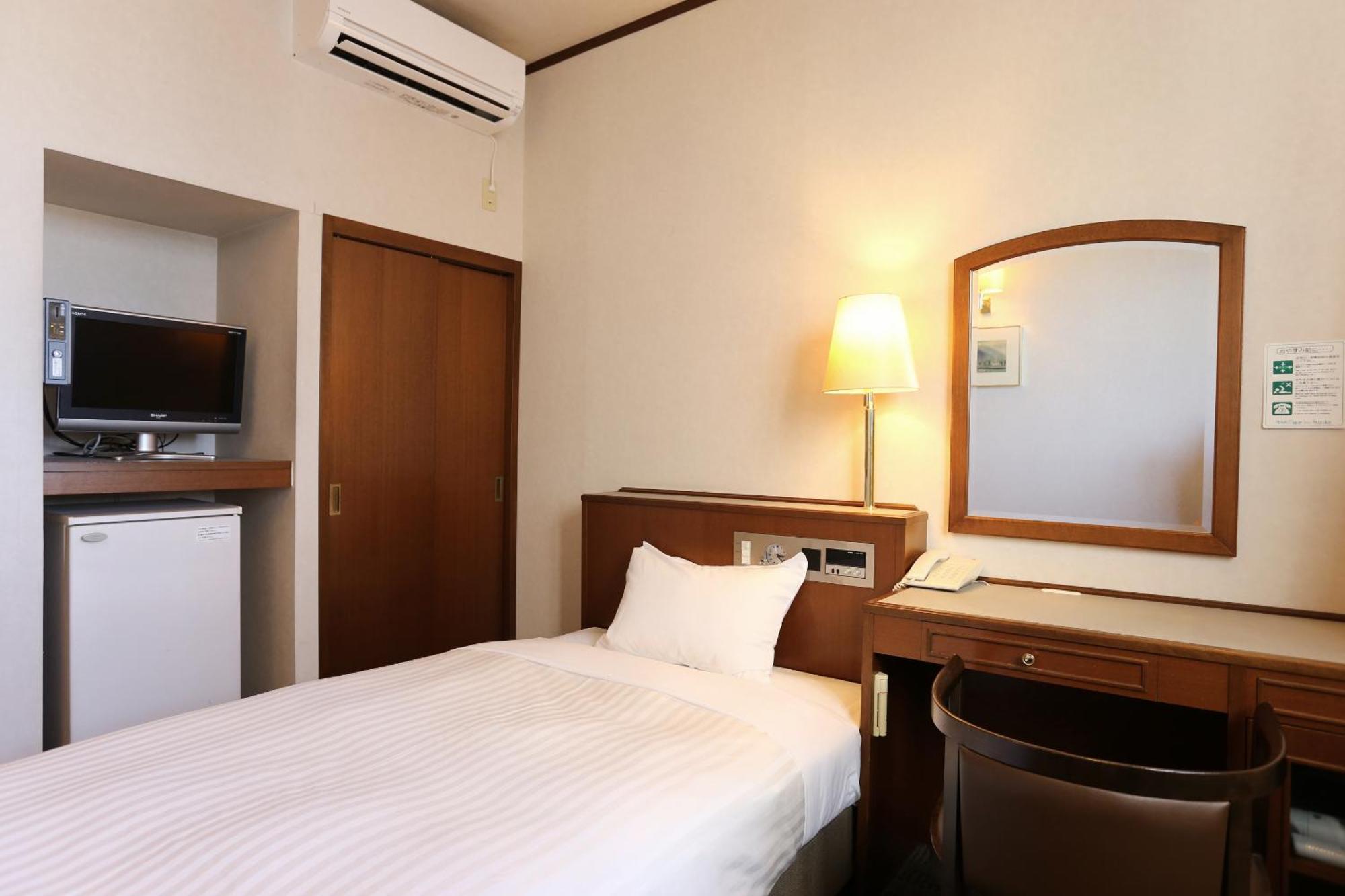Hotel Castle Inn Suzuka Extérieur photo